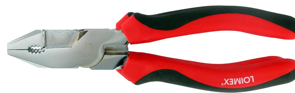 • Alicate universal de calidad superior cromados y bruñidos, filos  templados por inducción, mangos con aislamiento de PVC de 2  componentes en rojo y negro.
<br>
• Para cortar clavos, cable, red metálica y planchas.<br>• Acero C60. <br>