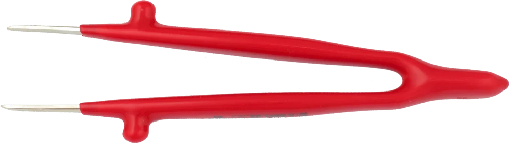 • Fabricada en acero templado.<br>
• Aislamiento en resina especial blanda antigolpes.